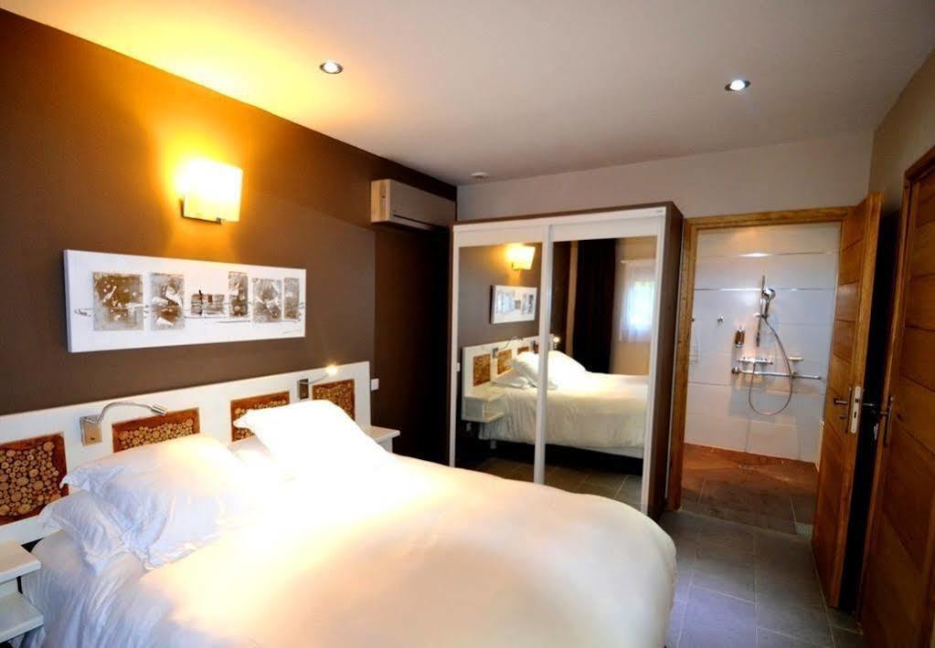 Athena Motel Saint Aygulf Eksteriør bilde